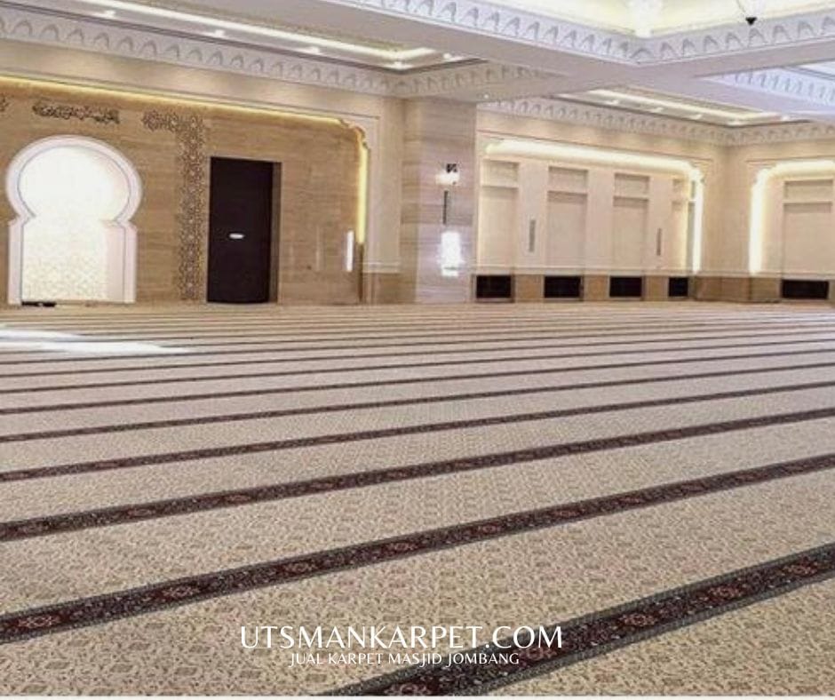 Toko Karpet Masjid di Jombang