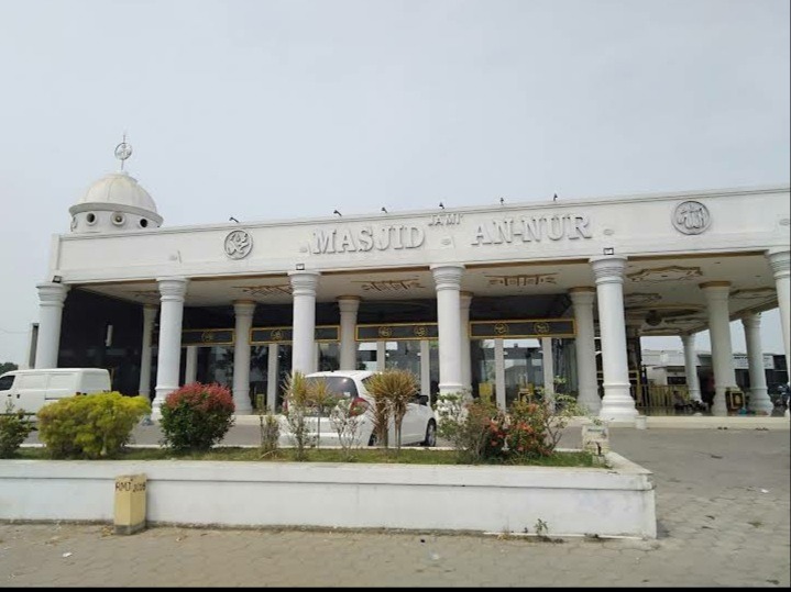 Masjid Jami An-Nur di Karawang
