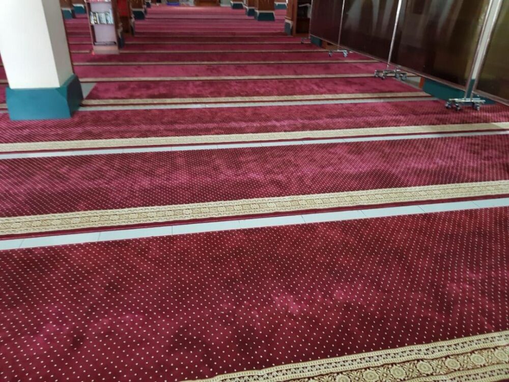 Cara Cek Kualitas Karpet Masjid