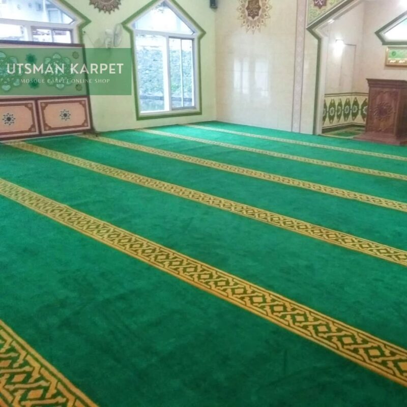 Perbandingan Harga Karpet Masjid Lokal vs Impor Utsman Karpet